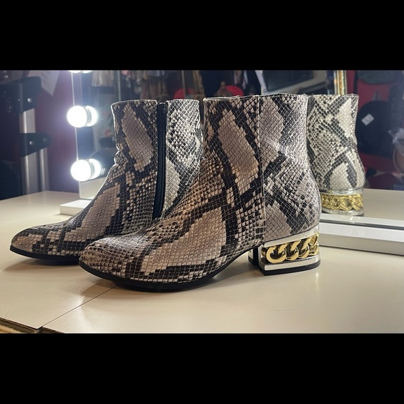 Dancing booties - Picture 4 of 5